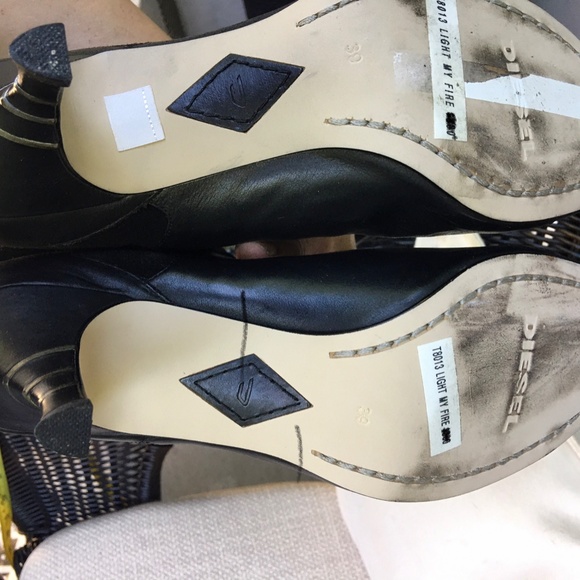 Diesel Knee High Tall Sleek Black Leather & Suede Zip Side Women Boots Sz 39 - Picture 14 of 14